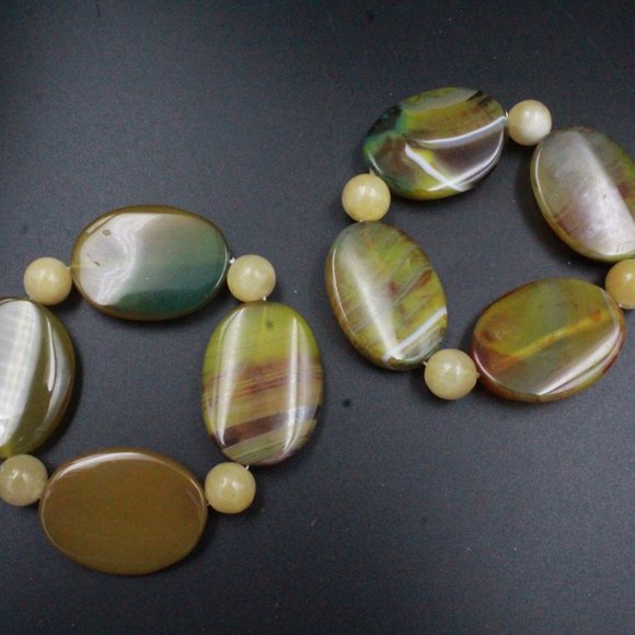 DTR JAY KING YELLOW STRIPES AGATE STONE STRETCH BRACELET - Picture 3 of 5